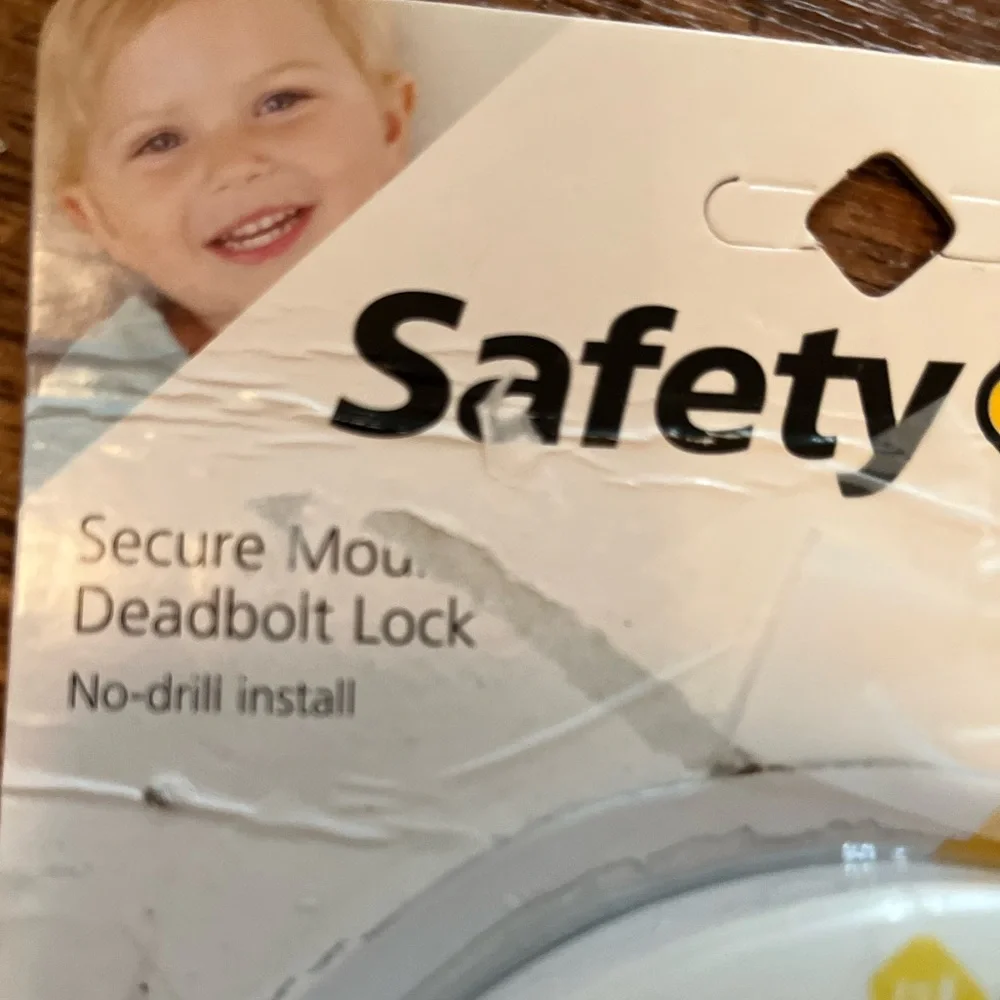 4 Pc Bundle Baby Camera/ Safty Dead Bolt Cover/ Mounting Tape & Hooks All New